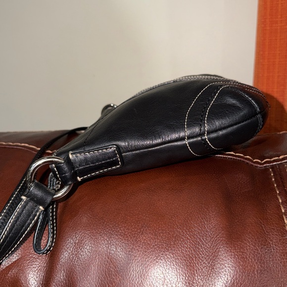 ‼️Vintage Coach Soho Black Leather Crossbody Bag - Picture 8 of 14